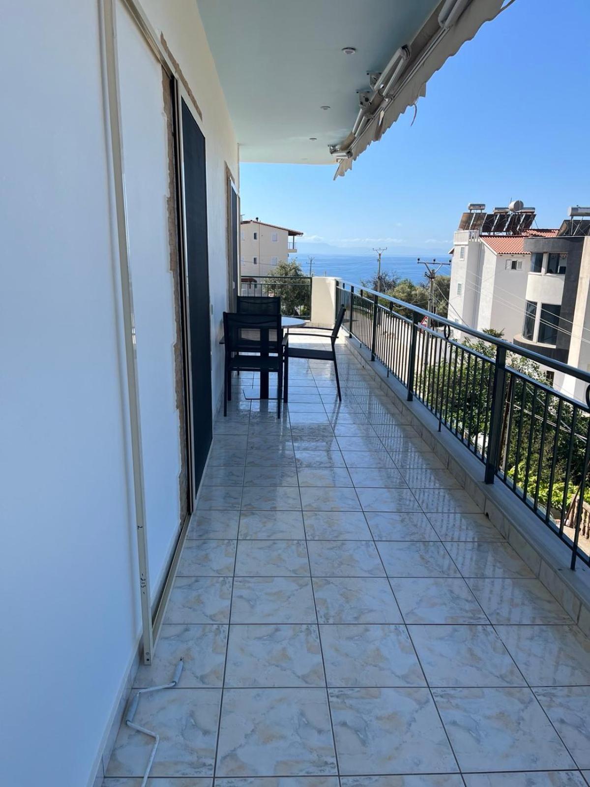 Harmony Apartments Dhermi Bagian luar foto