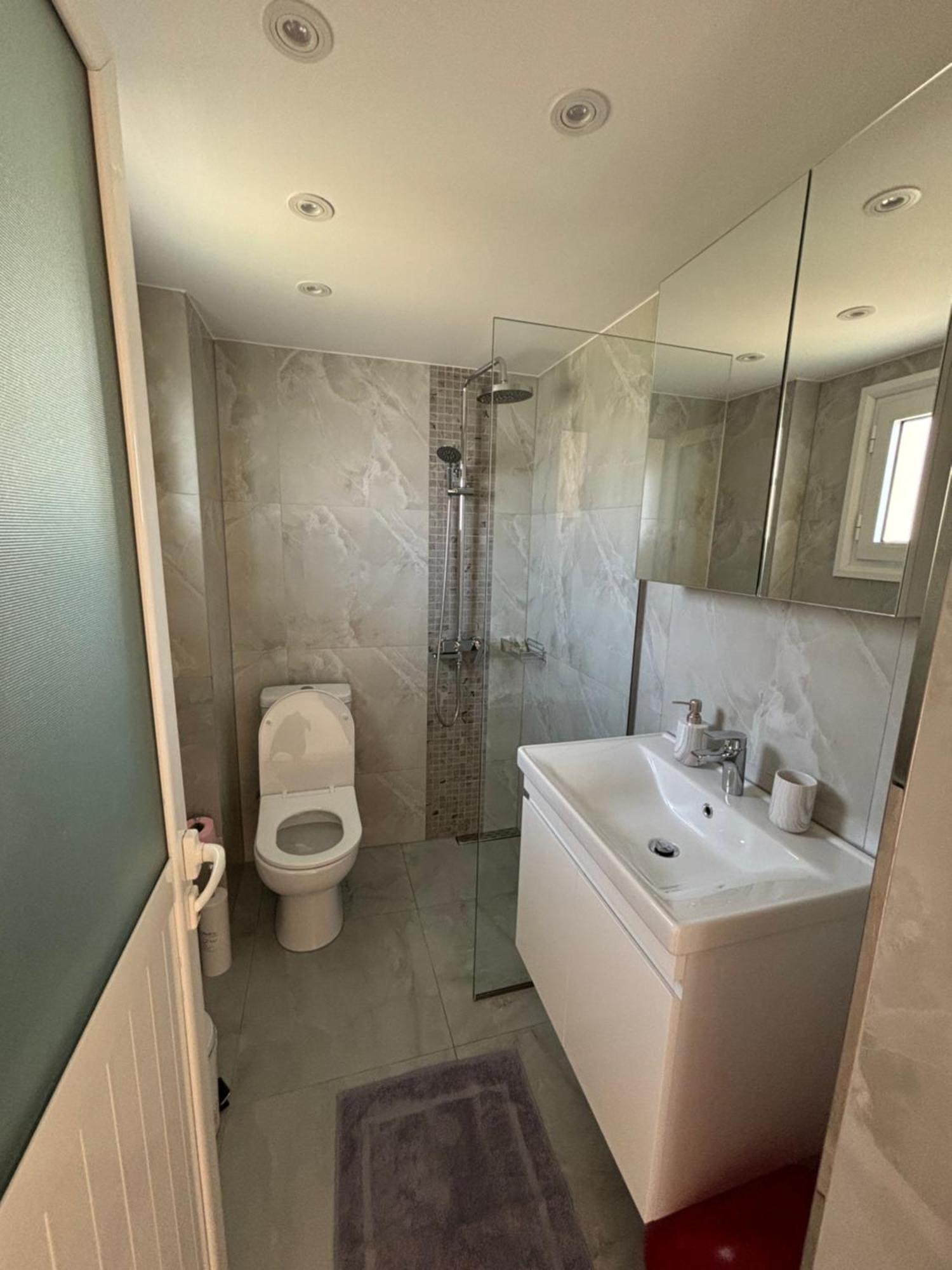 Harmony Apartments Dhermi Bagian luar foto